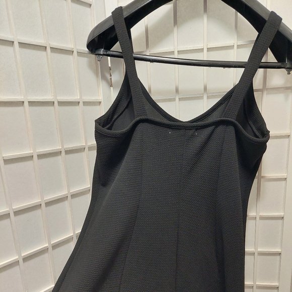 Black textured Romper - Picture 4 of 8